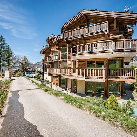 Moabi Le Praz - By Emerald Apartmán *